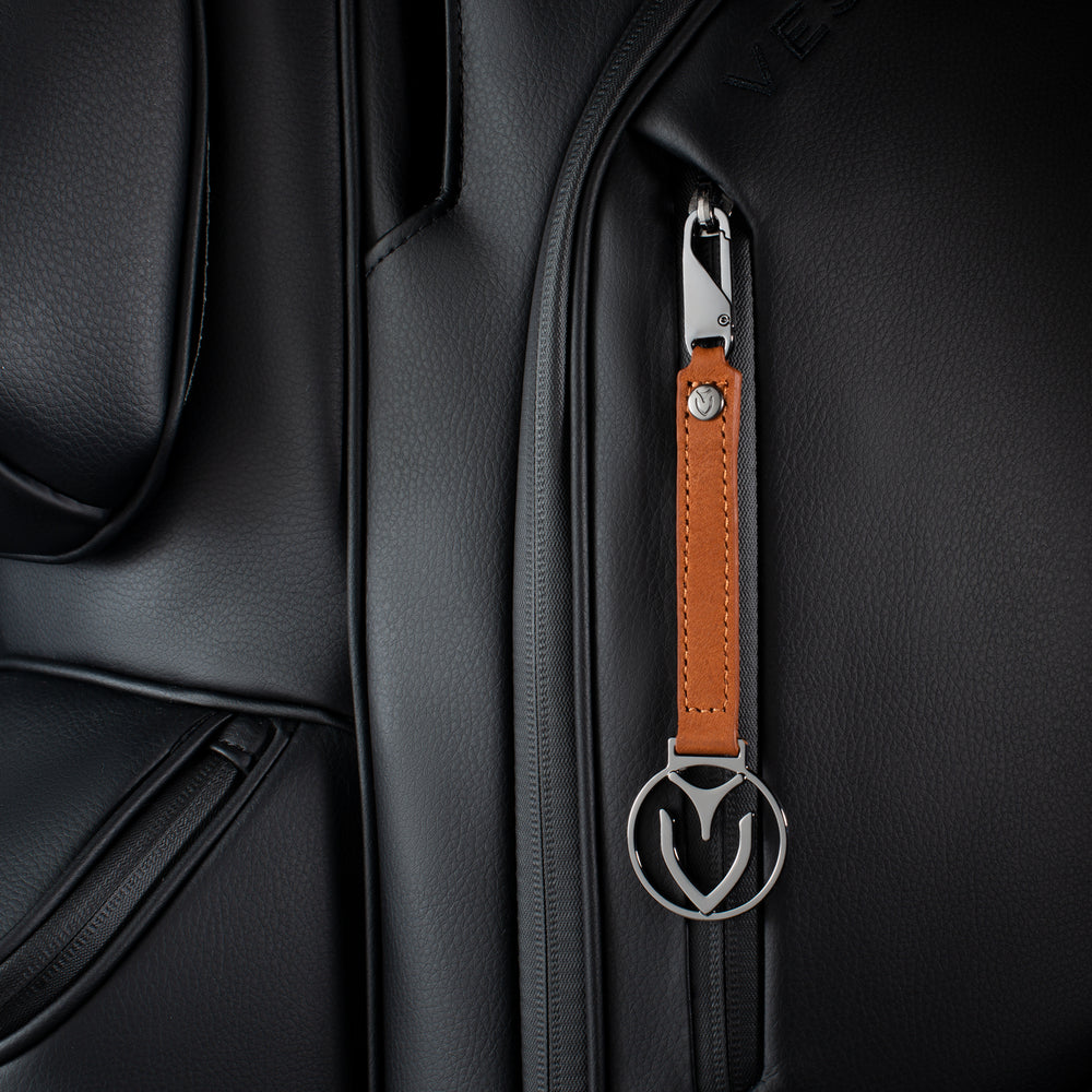 Medallion Logo Pull in Brown