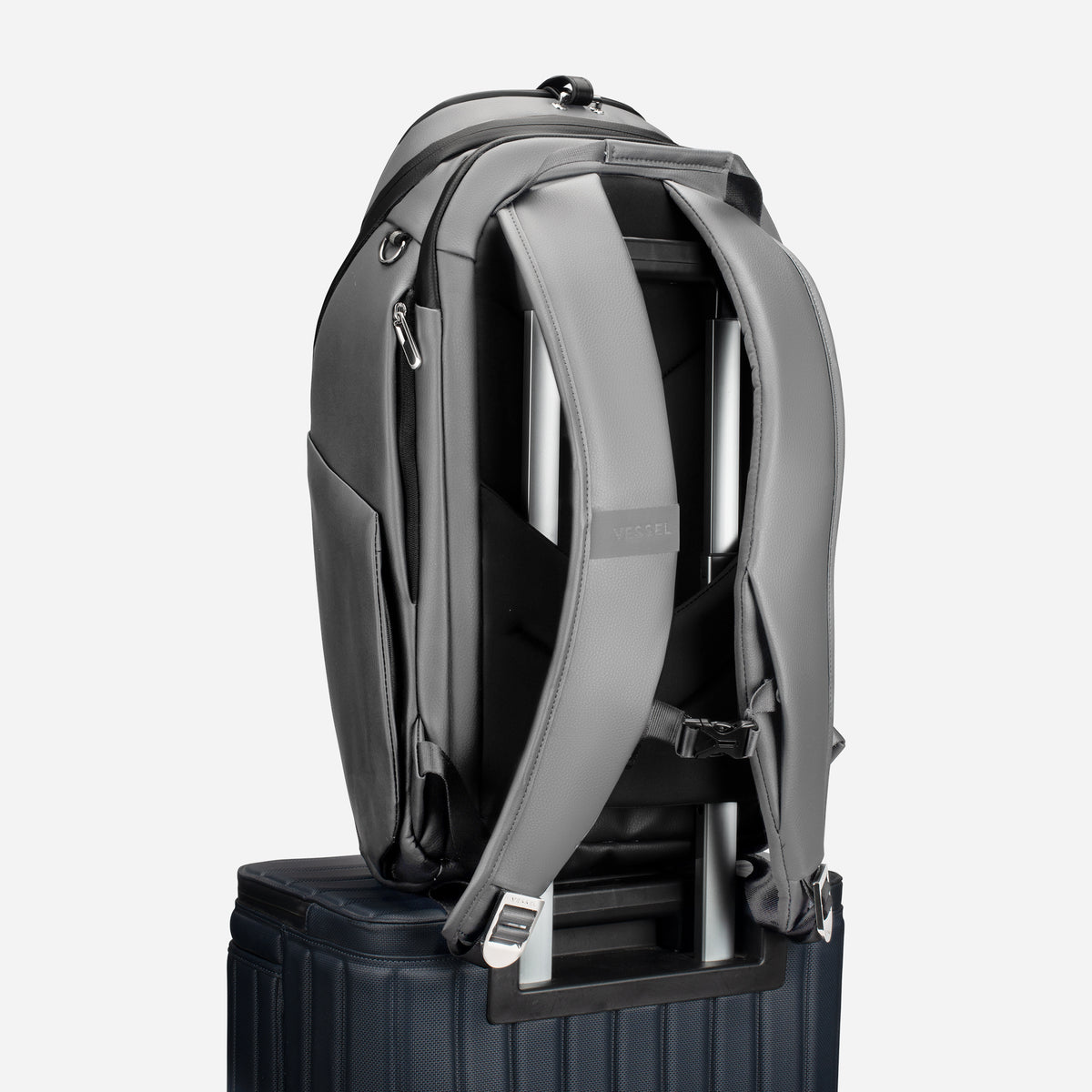 PrimeX 2.0 Backpack in Pebbled Grey