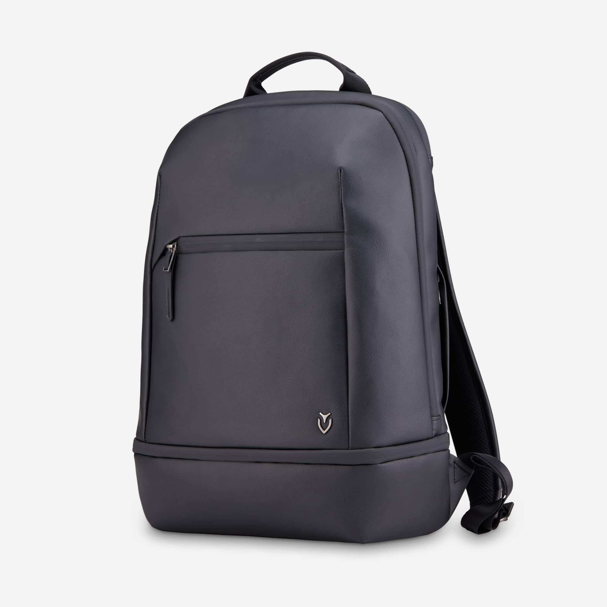 Signature Backpack in Pebbled Black