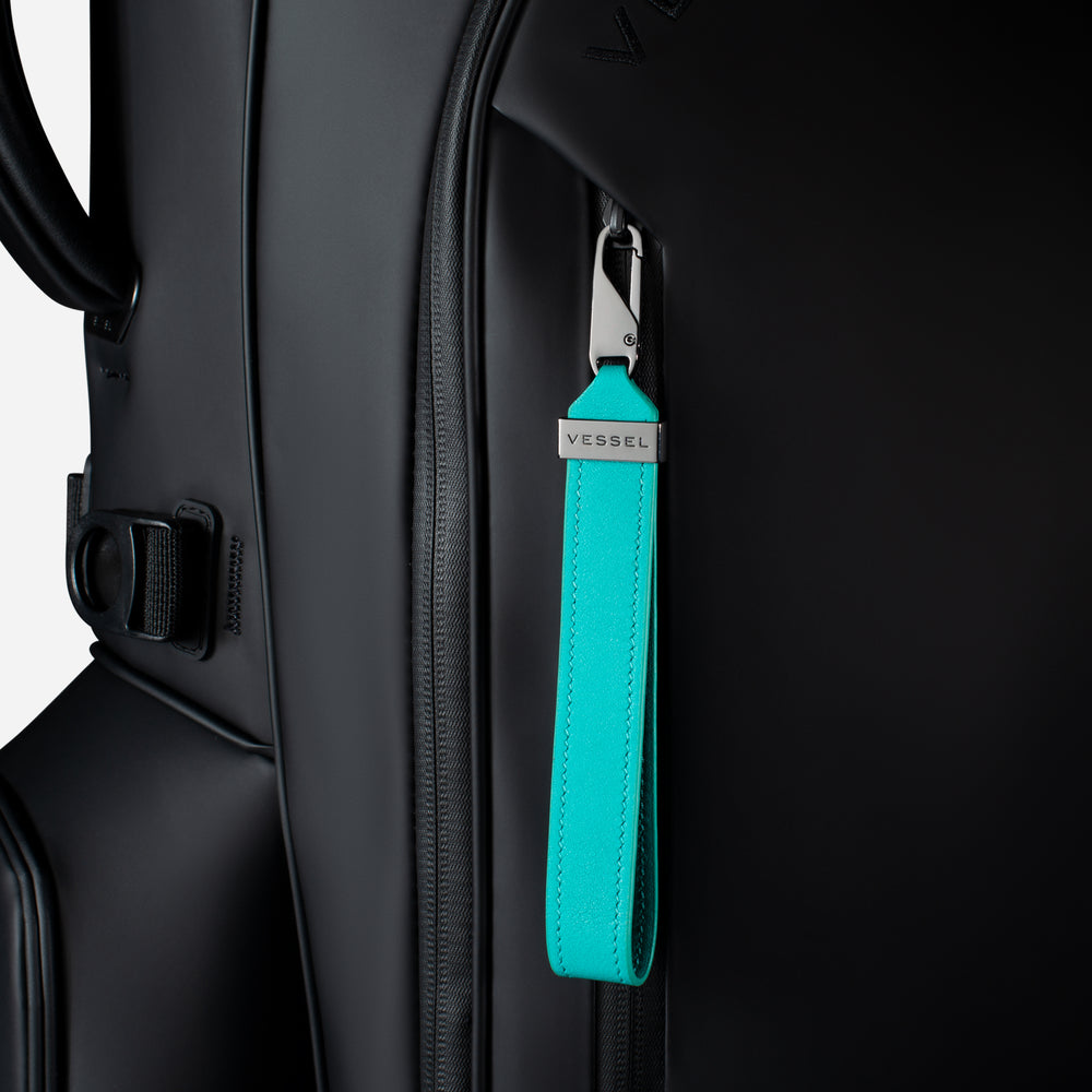 Leather Loop Pull in Teal