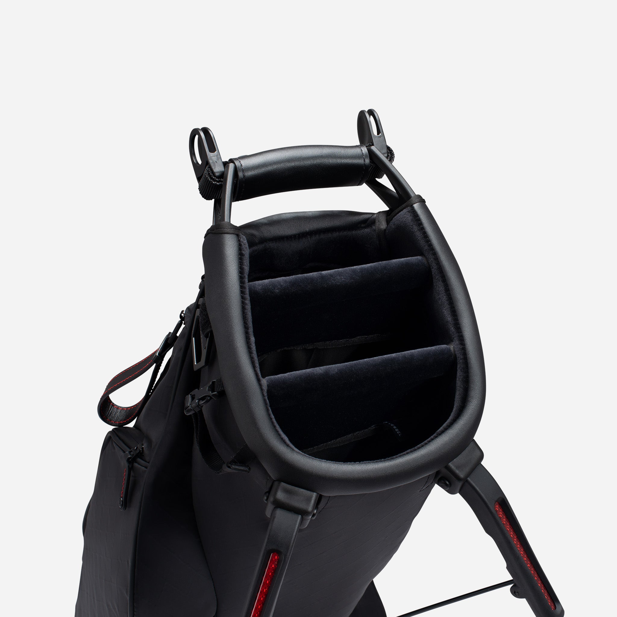 Sunday IV Stand in DXR Black