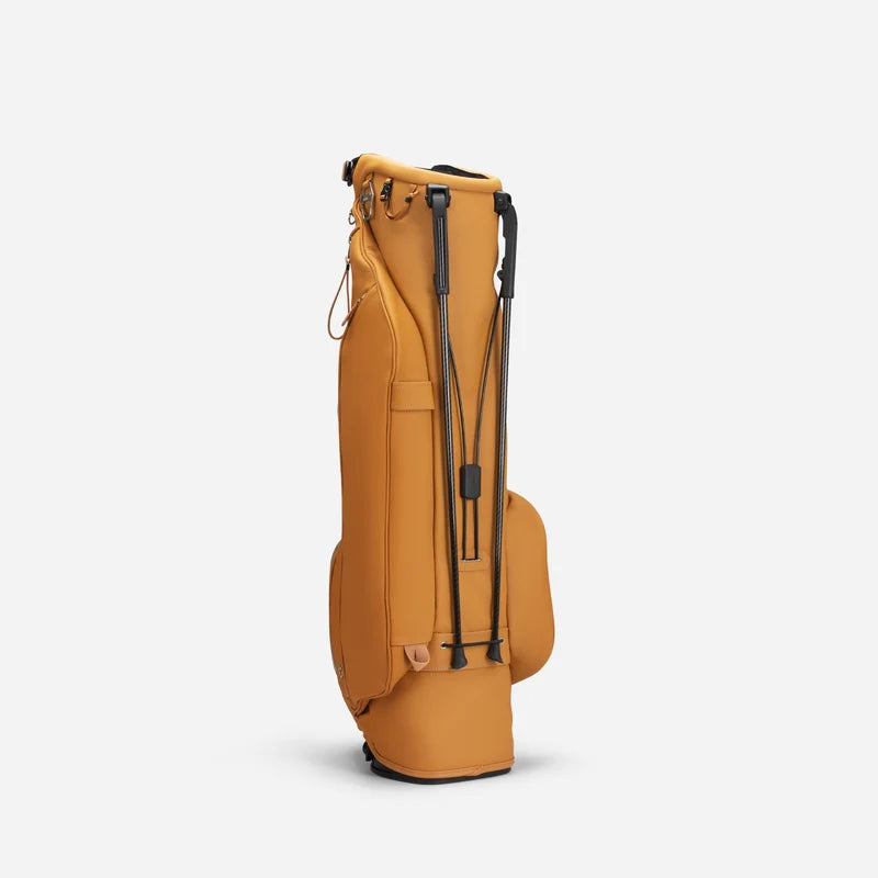 Sunday IV Leather Stand in Cognac Leather